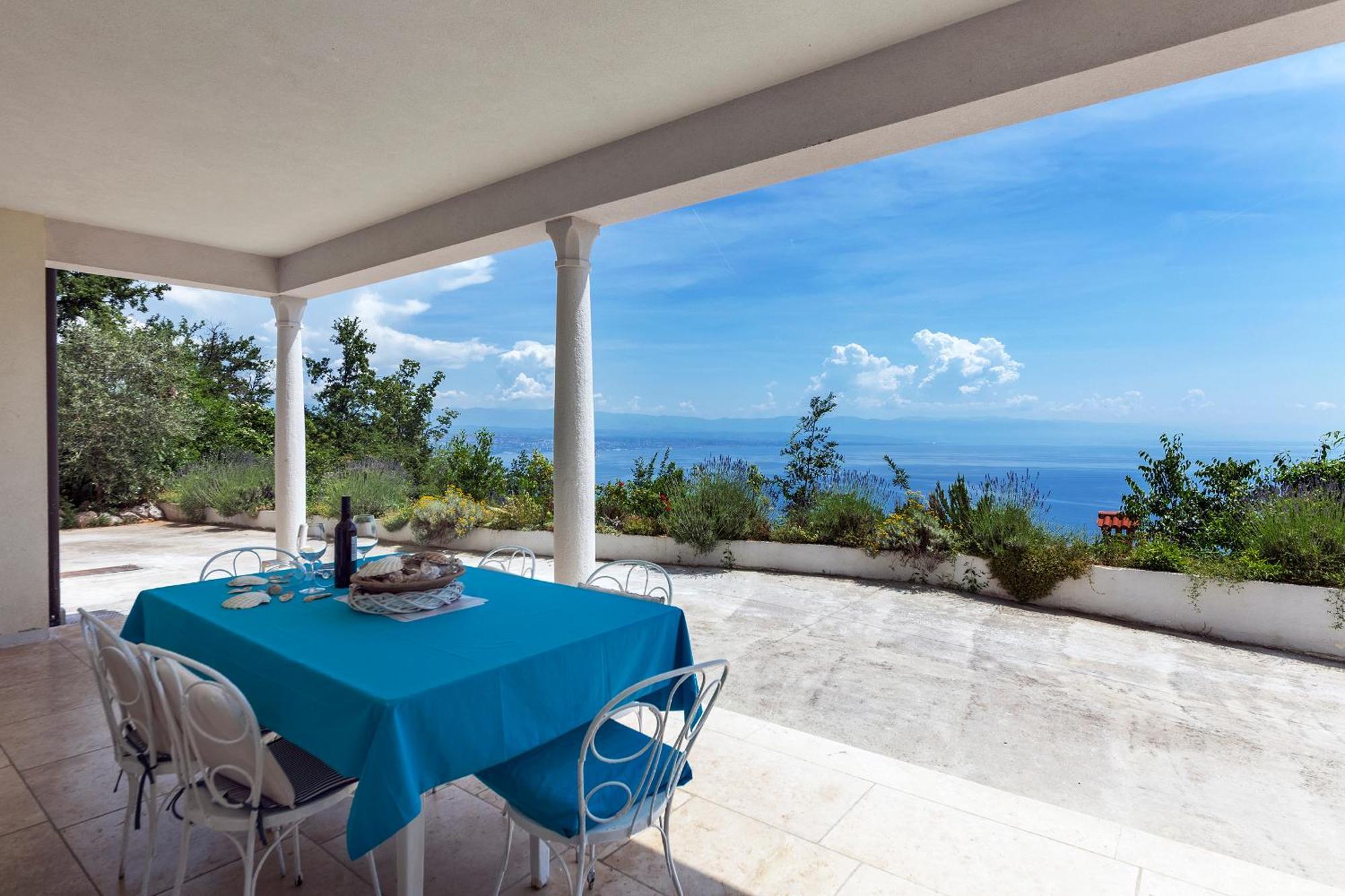 Apartments Chiara Mit Meerblick Und Pool Und Jacuzzi 洛夫兰 外观 照片