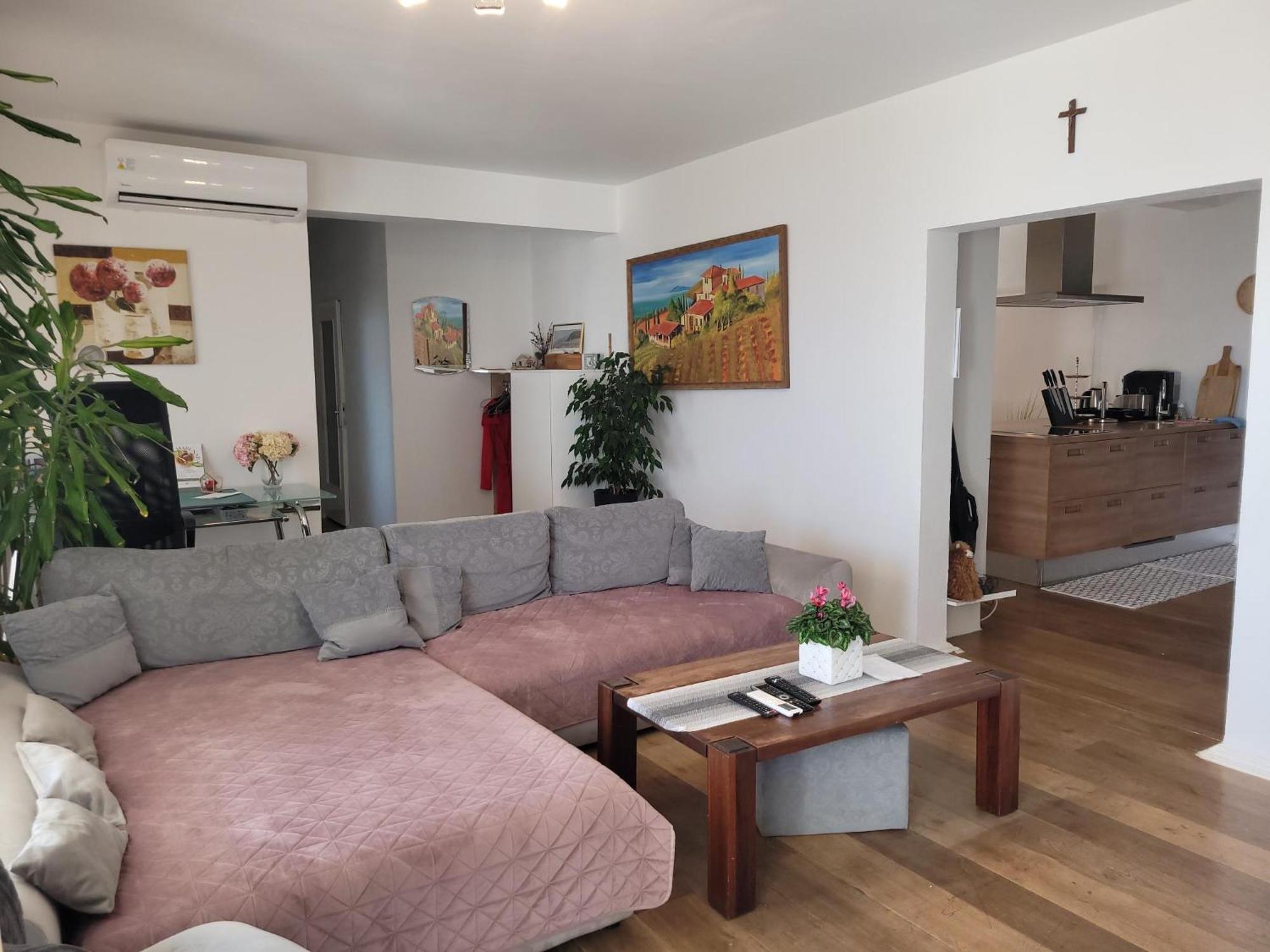 Apartments Chiara Mit Meerblick Und Pool Und Jacuzzi 洛夫兰 外观 照片